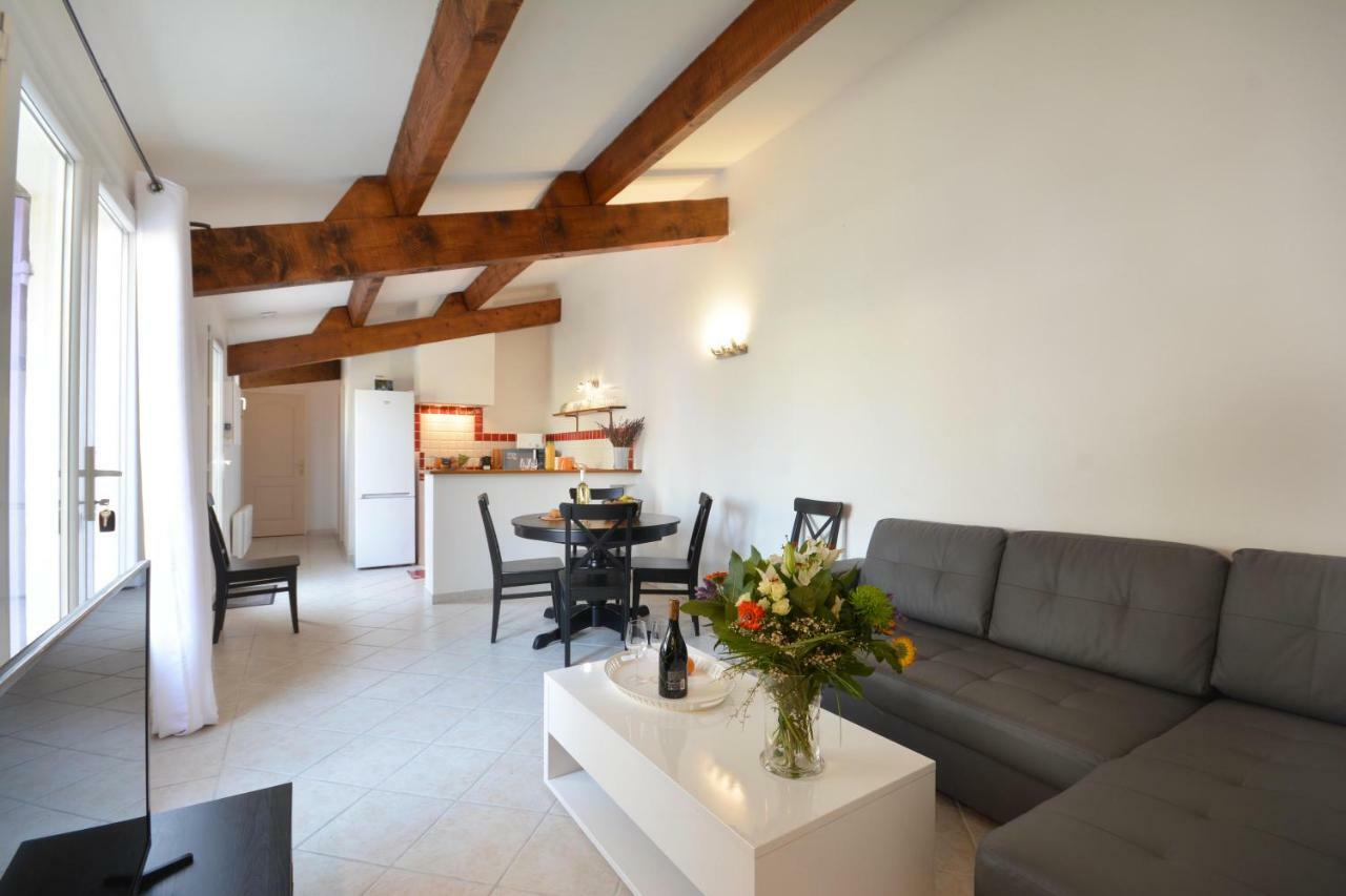 Mas et Gite de la Picholine LʼIsle-sur-la-Sorgue Extérieur photo